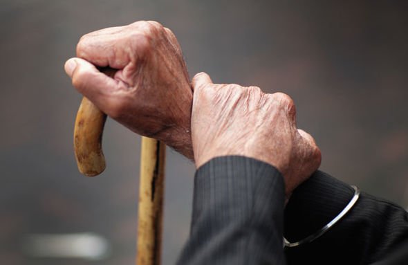 How Old Is Askeladd In Frieren? He Isnt In It